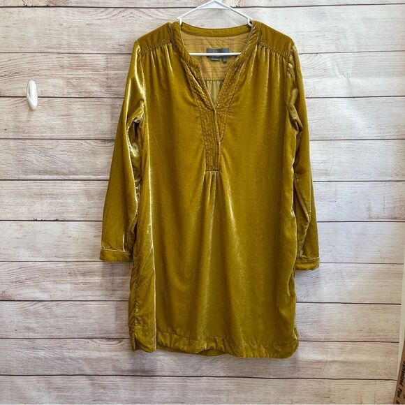 ANTHROPOLOGIE‎ MELODY CRUSHED VELVET DRESS IN GOLD - Picture 2 of 8